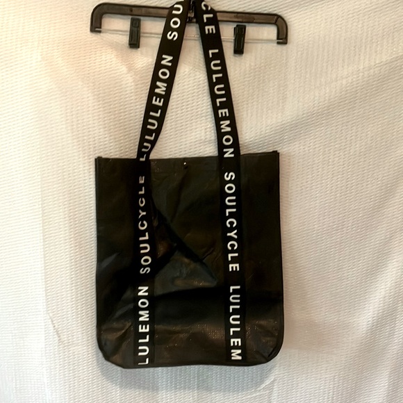 soulcycle lululemon bag LULULEMON SOULCYCLE BAG black one size 14 X 15.5 X 5 perfect condition